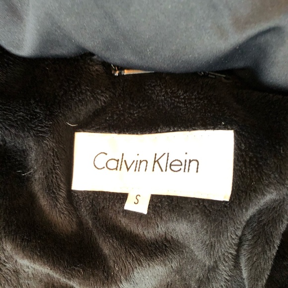 EUC Calvin Klein black puffer size small - Picture 8 of 10
